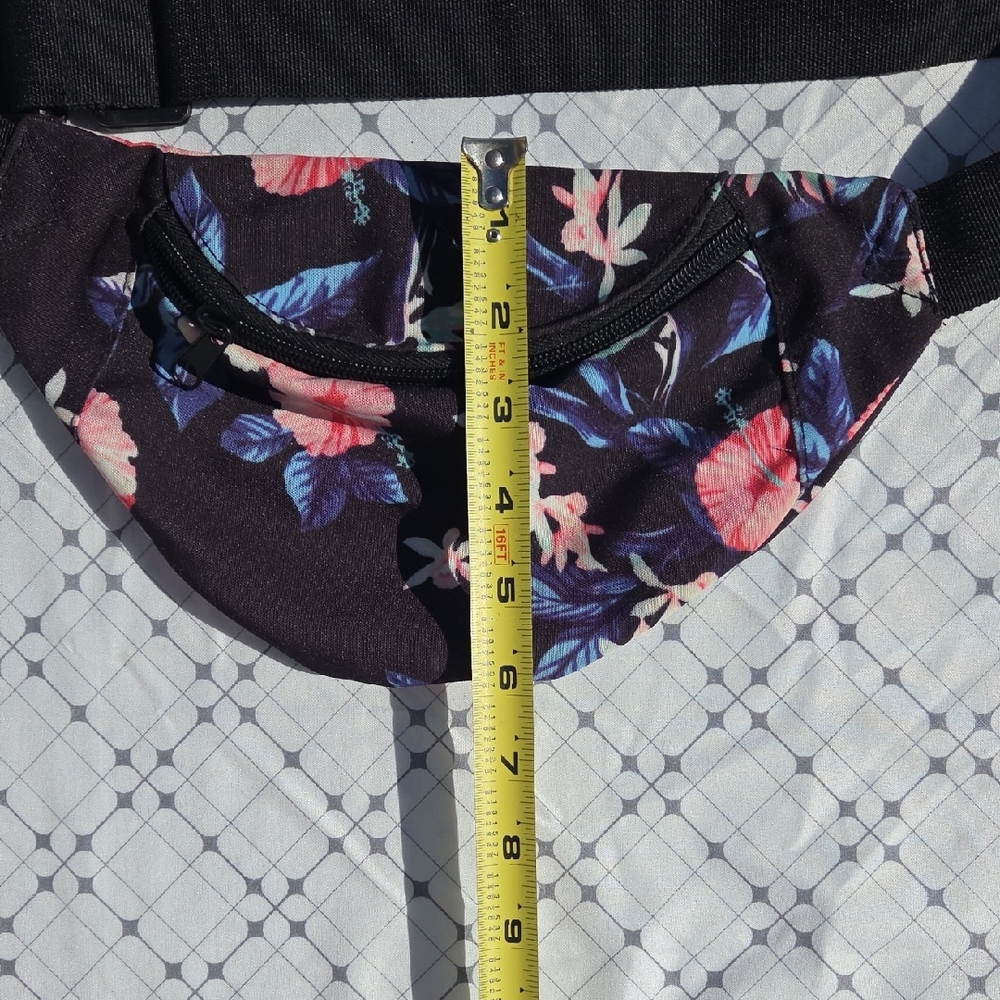 Empyre Black Floral Waist Bag - Picture 10 of 11